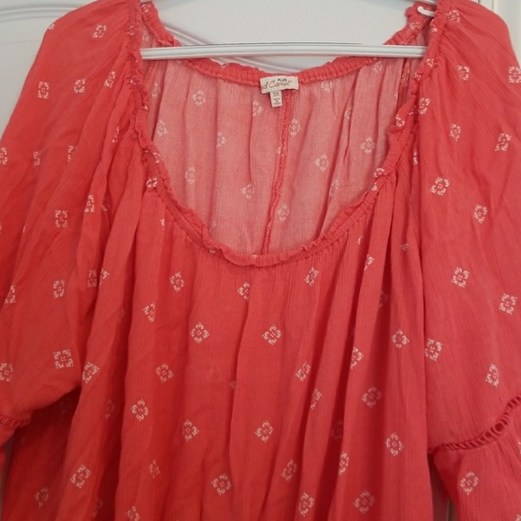 3x top - Picture 2 of 3